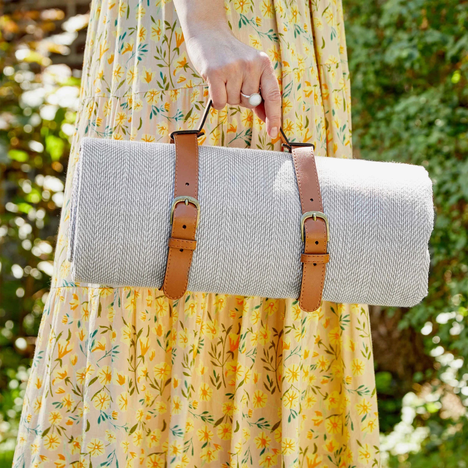 Picknickdecke L 150 X B 200cm WANDERLUST In Taupe-Weiß – Bild 2