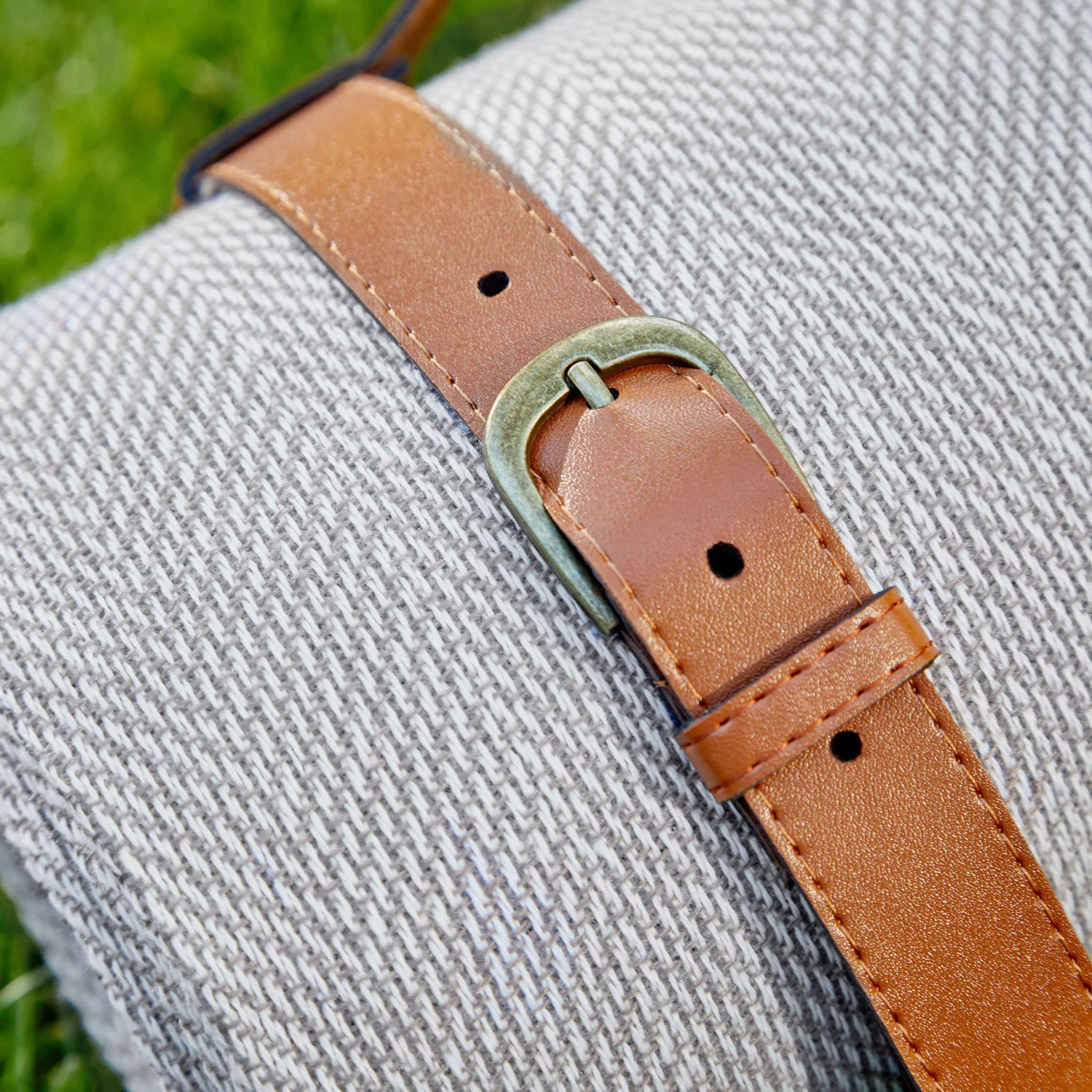 Picknickdecke L 150 X B 200cm WANDERLUST In Taupe-Weiß – Bild 5