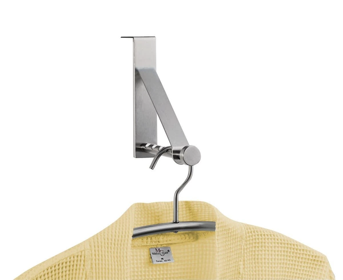 Türgarderobe In Silbern